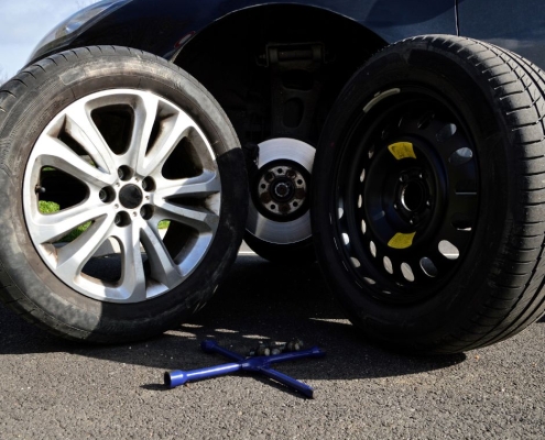 CAMBIO DE NEUMÁTICOS (8)