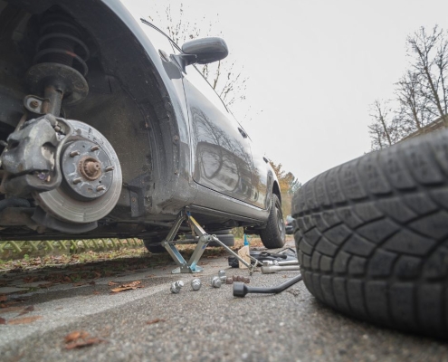 CAMBIO DE NEUMÁTICOS (9)